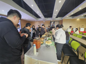 安帕爾攜手浦發(fā)銀行舉辦第二期員工理財(cái)下午茶活動(dòng)